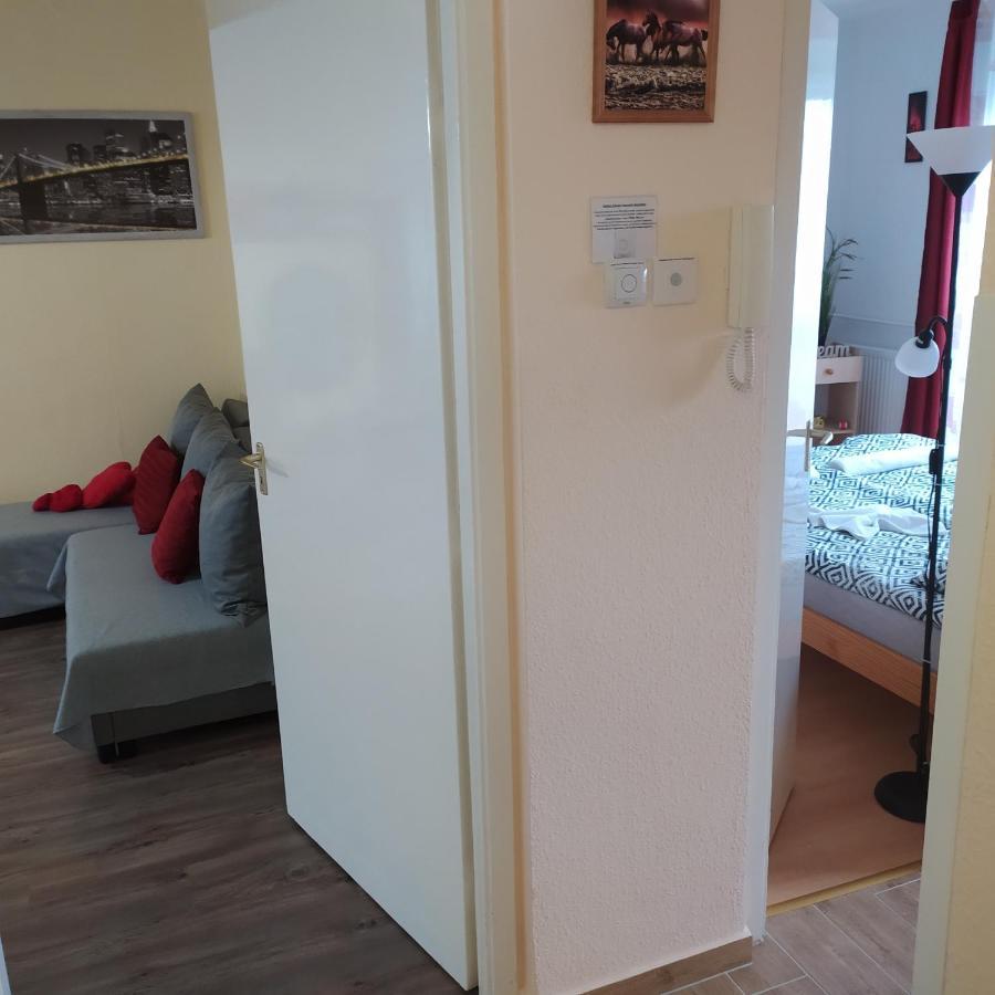 Krénusz Vendégház. Kaposvár Exterior foto