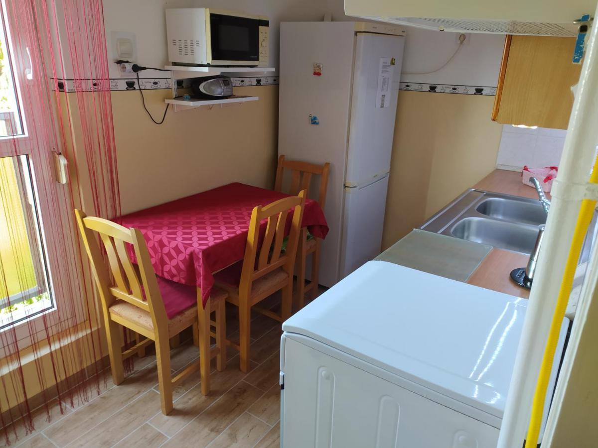 Krénusz Vendégház. Kaposvár Exterior foto