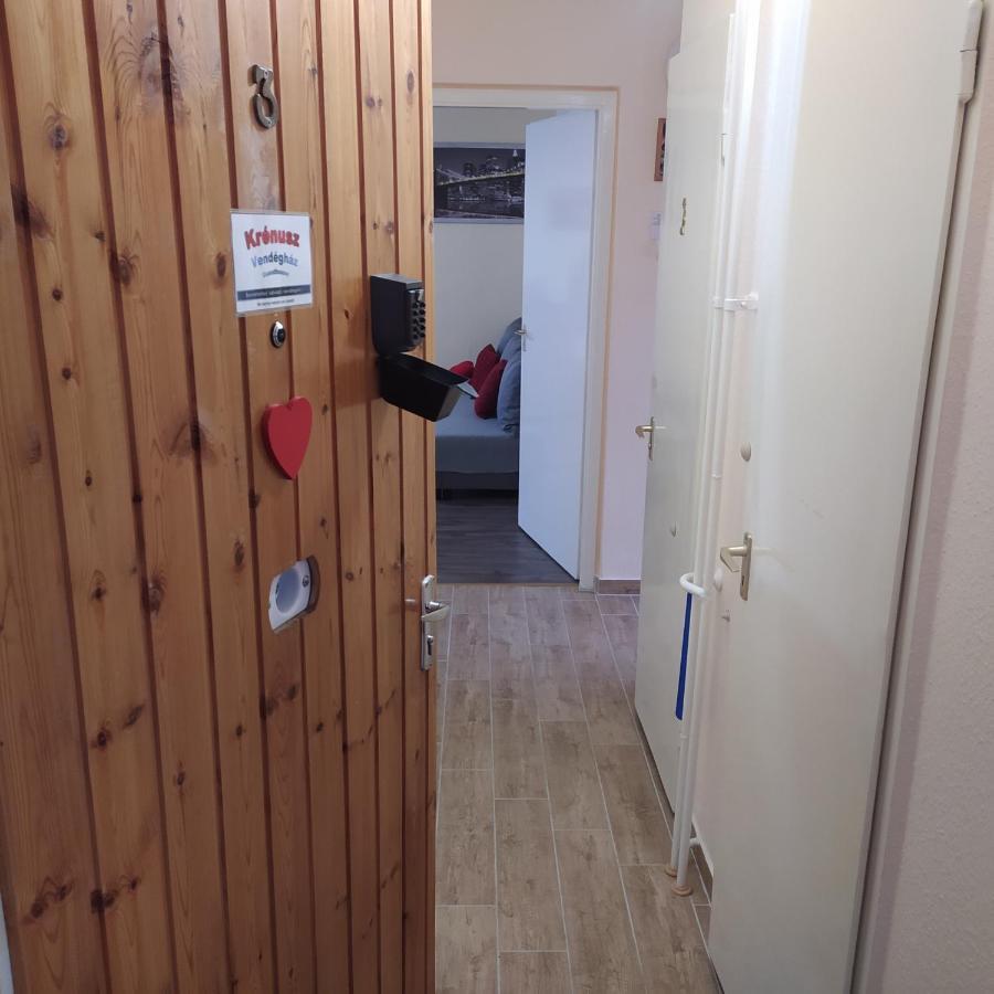 Krénusz Vendégház. Kaposvár Exterior foto